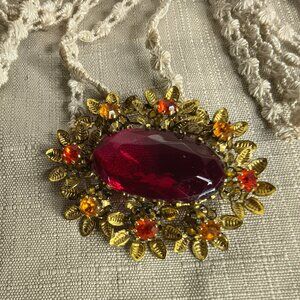 Vintage Austria Gold Tone Brooch